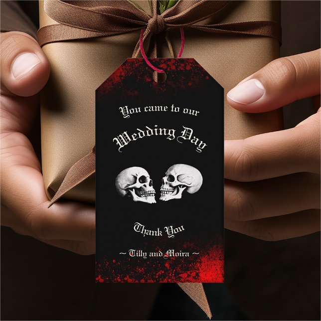 Étiquettes-cadeau Red Death Dancing Skeletons Mariage gothique (Créateur téléchargé)