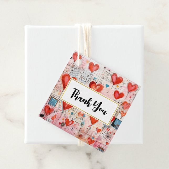 Étiquettes Cadeau Red Hearts Whimsical Love Motif Merci (En situation)