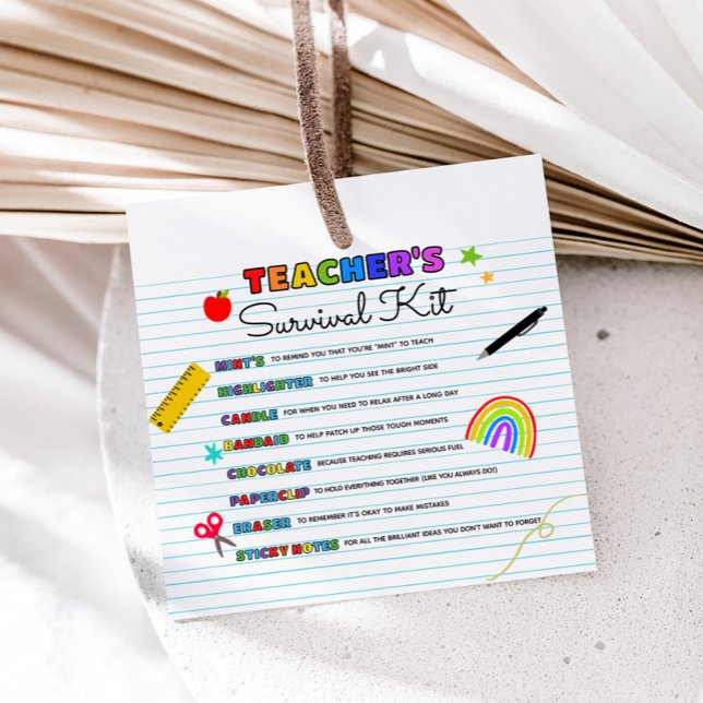Étiquettes Cadeau Retourner à l'école Carré de trousse de survie de  (Teacher's Survival Kit Square Favor Tags)