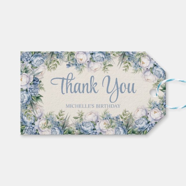 Étiquettes-cadeau Roses Bleues Dusty Blancs Joyeux Script d'annivers (Devant (Horizontal))