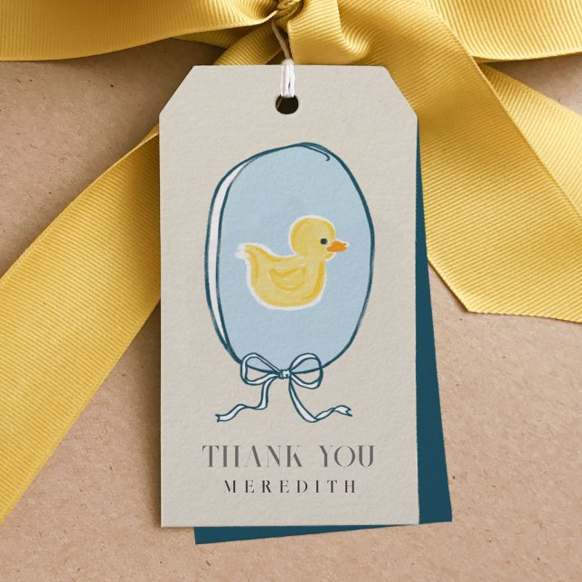Étiquettes-cadeau Ruban élégant de canard en caoutchouc Baby Shower (Elegant meets cute rubber ducky Baby Shower gif tags featuring a yellow ducky framed in blue ribbon.)