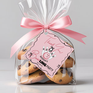 Étiquettes Cadeau Rubans rose dessinés à la main Fête d'anniversaire