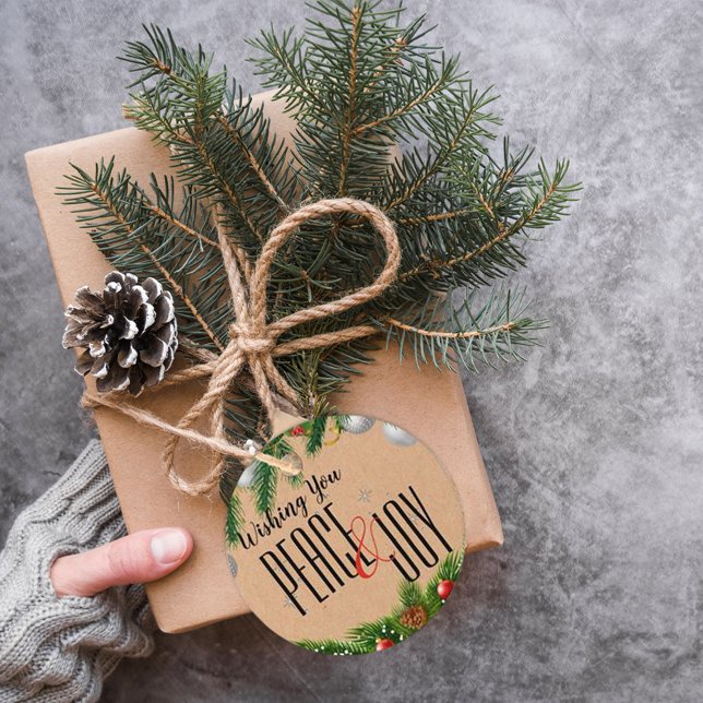 Étiquettes Cadeau Rustic Peace et Joy Red Berries Noël Feuille (Créateur téléchargé)