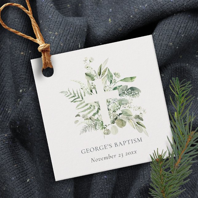 Étiquettes Cadeau Rustique Green Eucalyptus Fern Foliage Croix Baptê (Créateur téléchargé)