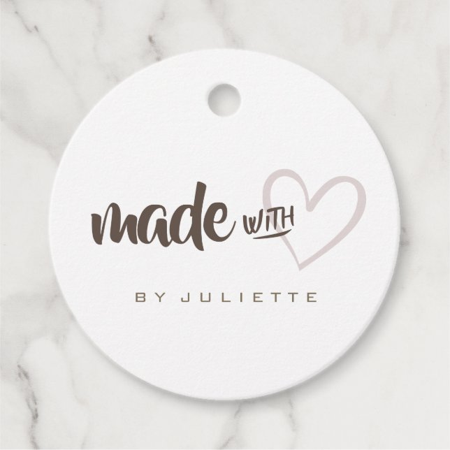 Étiquettes Cadeau Rustique moderne fait avec le coeur d'amour papier (Devant)
