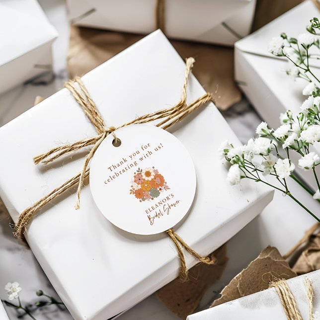 Étiquettes Cadeau Simple Boho Retro Floral Fête des mariées Nom pers (Créateur téléchargé)