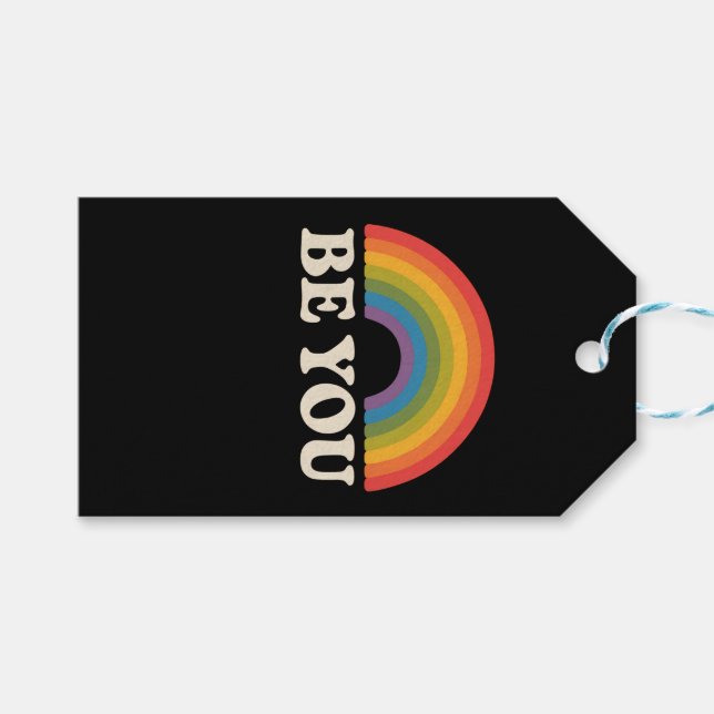 Étiquettes-cadeau Soyez vous gay Lesbian Pride LGBTQ Ally Rainbow Re (Devant (Horizontal))