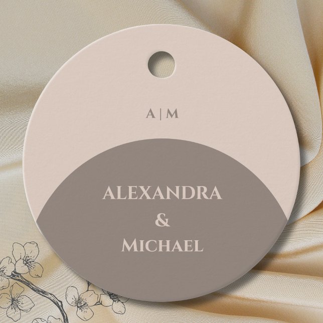 Étiquettes Cadeau Taupe Monogramme Japandi Mariage Merci (Créateur téléchargé)