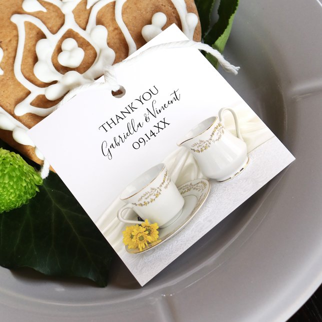 Étiquettes Cadeau Tea Cup avec Mariage de marguerites jaunes (Créateur téléchargé)