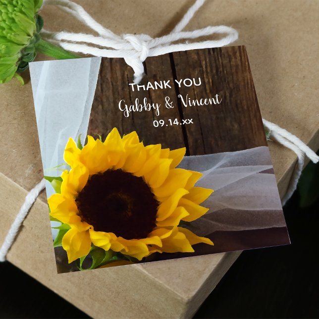 Étiquettes Cadeau Tournesol jaune rustique et Mariage en bois de gra (Créateur téléchargé)