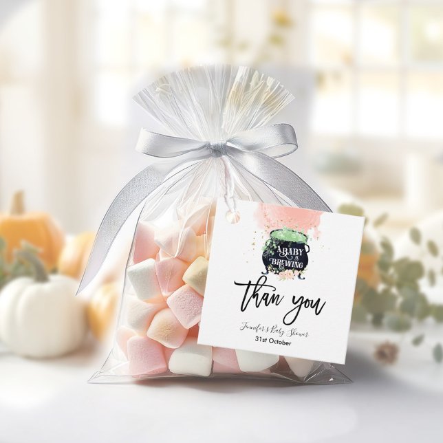 Étiquettes Cadeau un bébé brasse le Baby shower d'Halloween rose (Créateur téléchargé)
