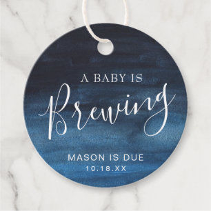 Étiquettes Cadeau Un bébé brasse un Baby shower de garçon bleu marin