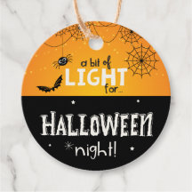 Un peu de lumière pour la nuit d'Halloween - Tags