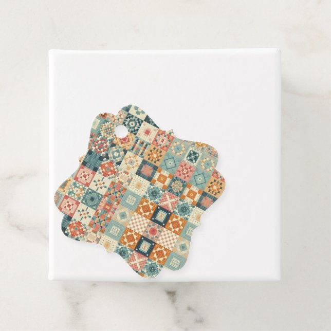 Étiquettes Cadeau Vintage, patchwork, paré (En situation)