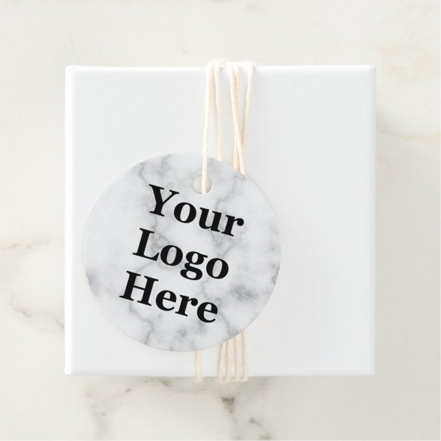 Étiquettes Cadeau Votre logo ici sur le Marbre blanc Faux (En situation)