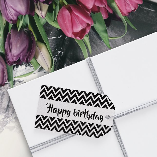 Étiquettes-cadeau Zigzag noir et blanc Joyeux anniversaire personnal (Créateur téléchargé)