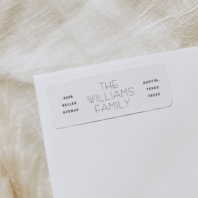 Étiquettes d'adresse de retour modernes à trois co (White three column family name return address labels.)