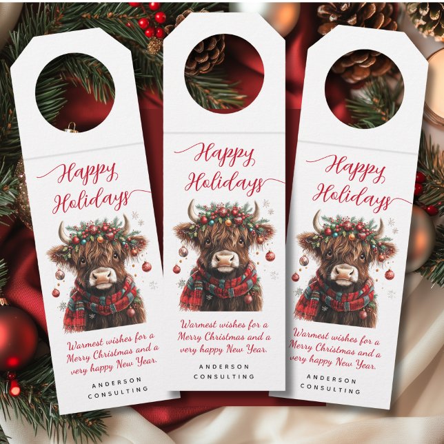 Étiquettes Pour Bouteilles Business Happy Holidays Cute Festive Highland Cow (Créateur téléchargé)