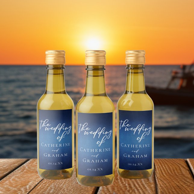 Étiquettes Pour Bouteilles De Vin Mariage moderne Bleu Soirée Mini personnalisable (Créateur téléchargé)