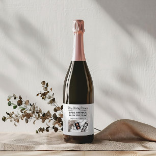 Étiquettes Pour Bouteilles De Vin Mousseux Baby shower de grossesse de journal Faire-part Spa