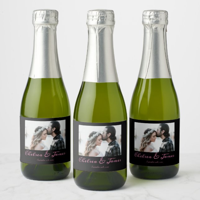 Étiquettes Pour Bouteilles De Vin Mousseux Calligraphie rose noir moderne Mariage photo Mini (Bouteilles)