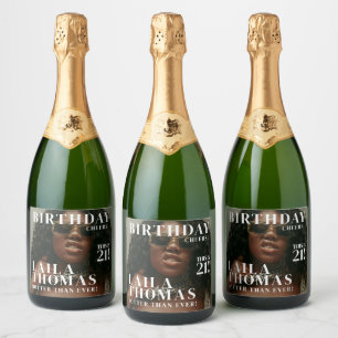 Étiquettes Pour Bouteilles De Vin Mousseux Couverture de magazine de fête d'anniversaire pers