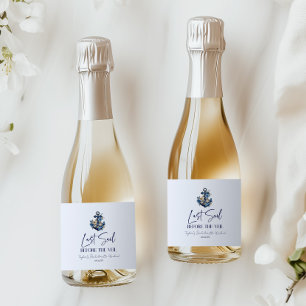 Étiquettes Pour Bouteilles De Vin Mousseux Dernière voile avant la fête de weekend de Bachelo