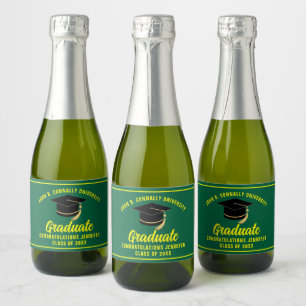 Étiquettes Pour Bouteilles De Vin Mousseux Graduate sur mesure du Green Yellow Graduate Party