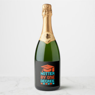 Étiquettes Pour Bouteilles De Vin Mousseux Graduation Art Hotter D'Un Diplôme