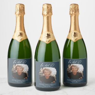 Étiquettes Pour Bouteilles De Vin Mousseux Il l'a fait script photo de la fête de graduation