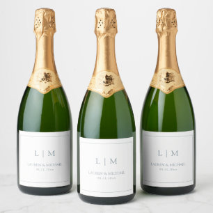 Étiquettes Pour Bouteilles De Vin Mousseux Mariage Monogramme minimaliste Dusty Blue moderne