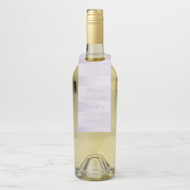 Étiquettes Pour Bouteilles Vin mariage | Monogramme Lilac Shimmer Stripes (Sur bouteille)