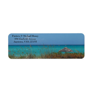Étiquettes sur Emerald Bay Bahamas