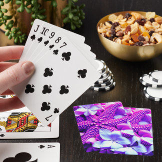 Étoiles de mer avec cartes à jouer fleuries