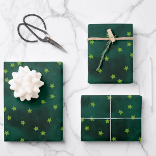 Étoiles de parties scintillant sur papier grunge