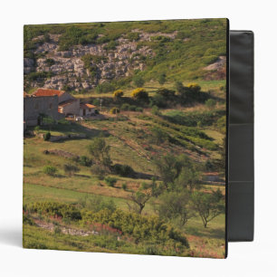 EU, France, Provence, Bouches, du, Rhone, 9 Binder