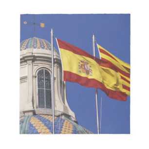 EU, Spain, Catalonia, Palau de la Generalitat. Notepad