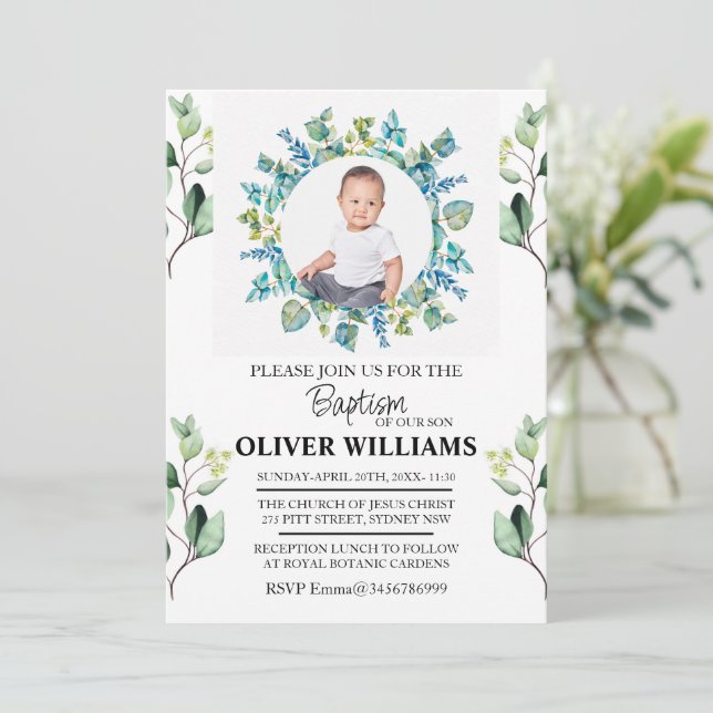 Eucalyptus Verdure Or Baptême PHOTO Invitation (Debout devant)