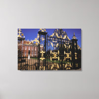 Europe, England, London. Gilded gate outside of 2