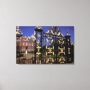 Europe, England, London. Gilded gate outside of 2 Canvas Print