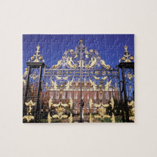 Europe, England, London. Gilded gate outside of Jigsaw Puzzle