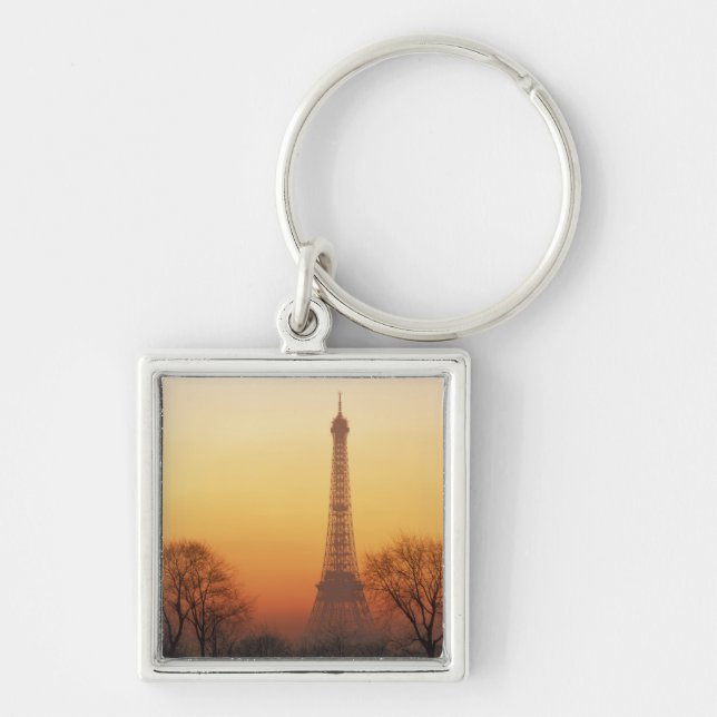 Europe, France, Paris. Eiffel Tower (Medium Keychain (Front)