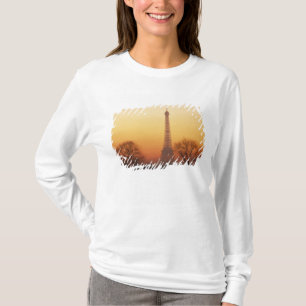 Europe, France, Paris. Eiffel Tower (Medium T-Shirt