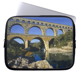 Europe, France, Pont du Gard. Pont du Gard, Laptop Sleeve