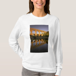 Europe, France, Provence, Gard. Pont du Gard, T-Shirt