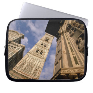 Europe, Italy, Tuscany, Florence. Piazza del 3 Laptop Sleeve