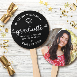 Éventail 1 Diplôme photo Noir moderne Script Coeurs Casquet