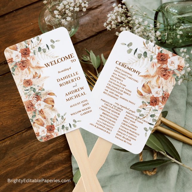 Éventail Programme de Mariage Grass Pampas en Terracotta (Brighten Your Wedding Day with Our Terracotta Pampas Grass Hand Fans.)