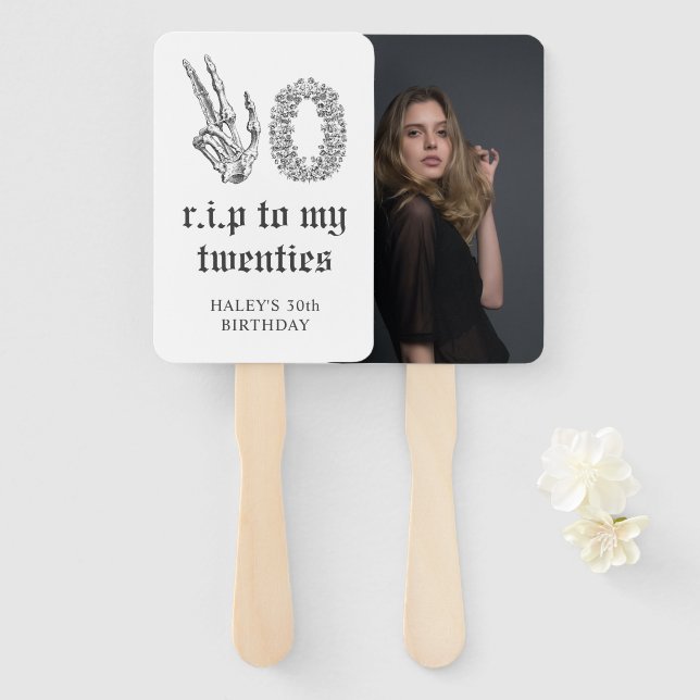 Éventail Repose en paix 20s Années Squelette Photo 30e anni (Devant et derrière)