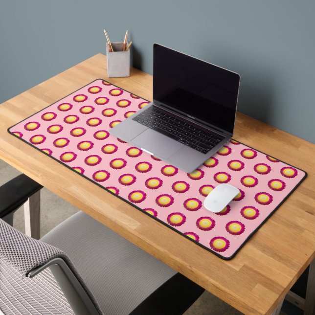 Everlasting Flower Seamless Pattern on Desk Mat (Office 2)